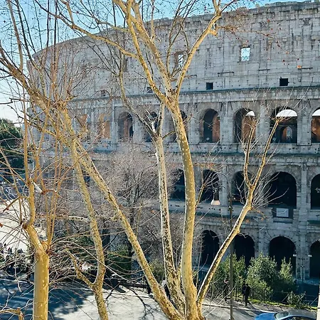 Colosseum's Custodian - 115 M2 דירה *
