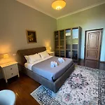Colosseum's Custodian - 115 M2 Apartmán