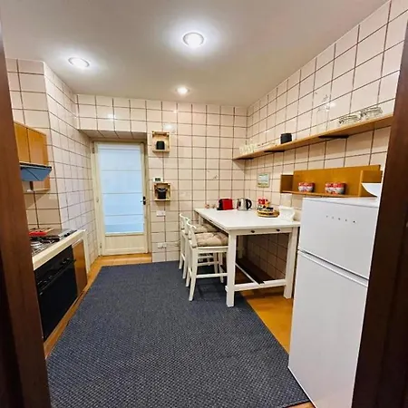 Colosseum's Custodian - 115 M2 *