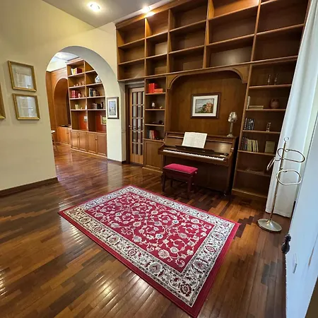 Colosseum's Custodian - 115 M2 *