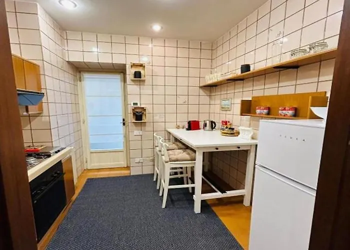 Colosseum's Custodian - 115 M2 *